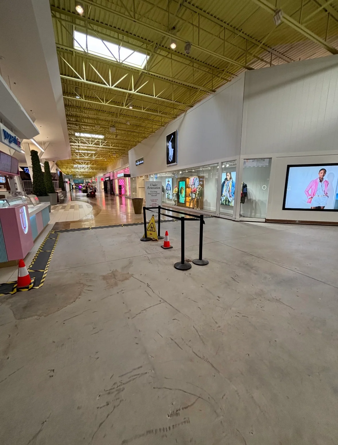 N-Styl commercial construction interior